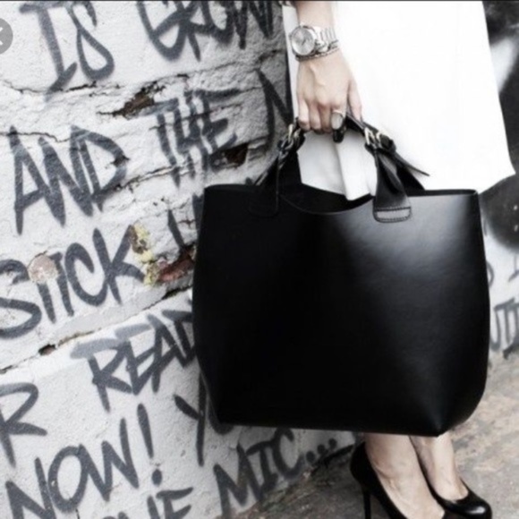 Zara Handbags - Zara Black Leather Shopper Tote
